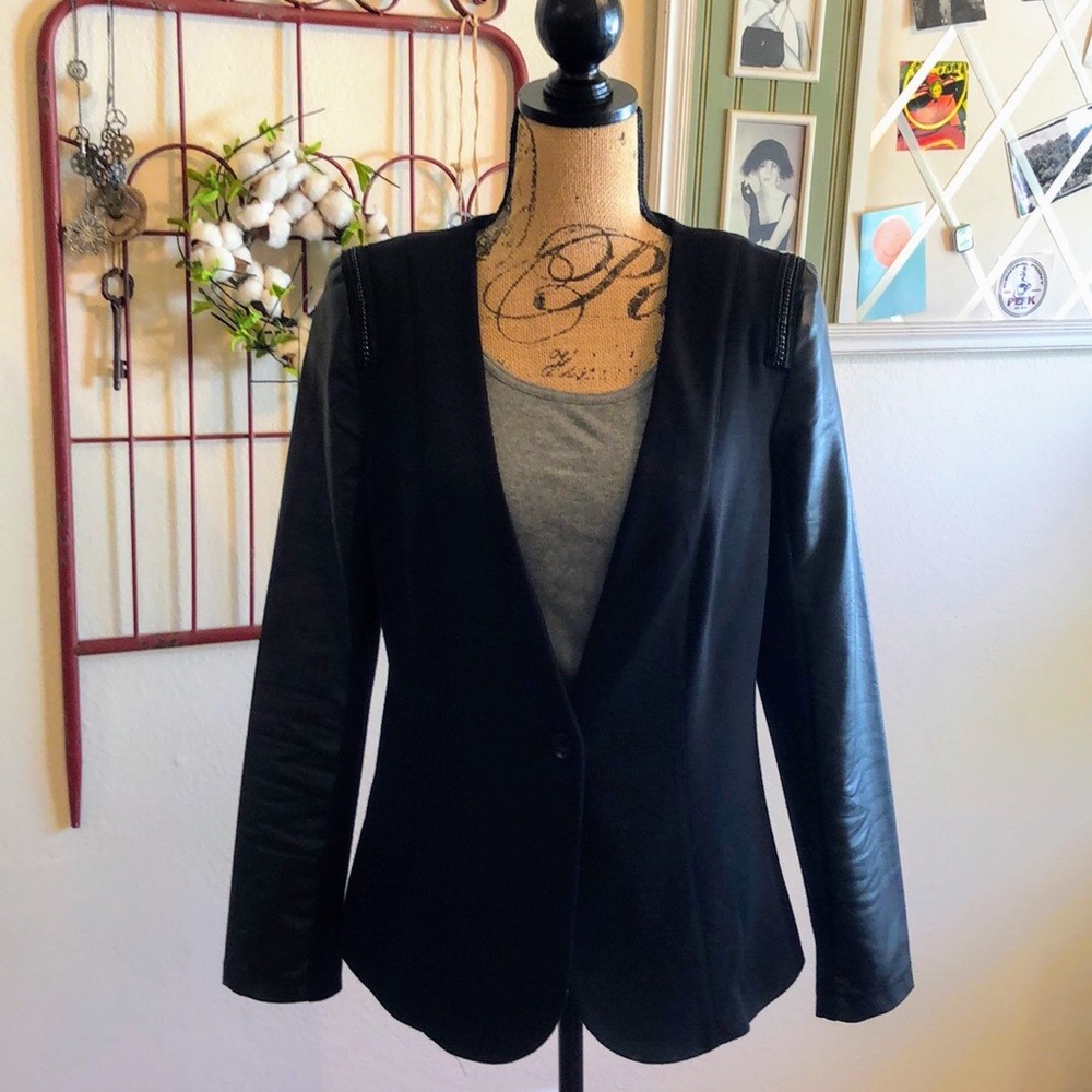 Black Blazer - Zipper Shoulder Detail